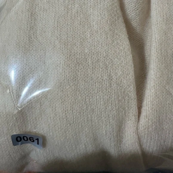 Theory 100% Cashmere | Cardigan Open Front Color:Ivory | Sz:Medium - Picture 8 of 10